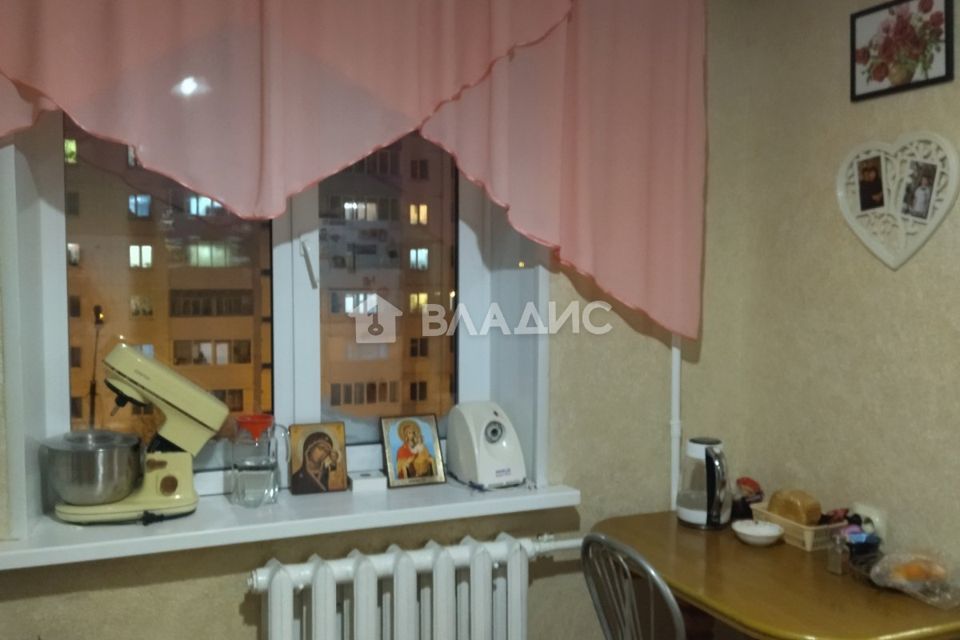 квартира г Тобольск 9-й микрорайон, 21А, Тобольский район фото 3