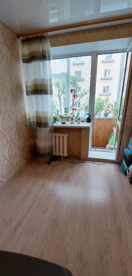 квартира г Тюмень р-н Ленинский ул Мельникайте 96 фото 2