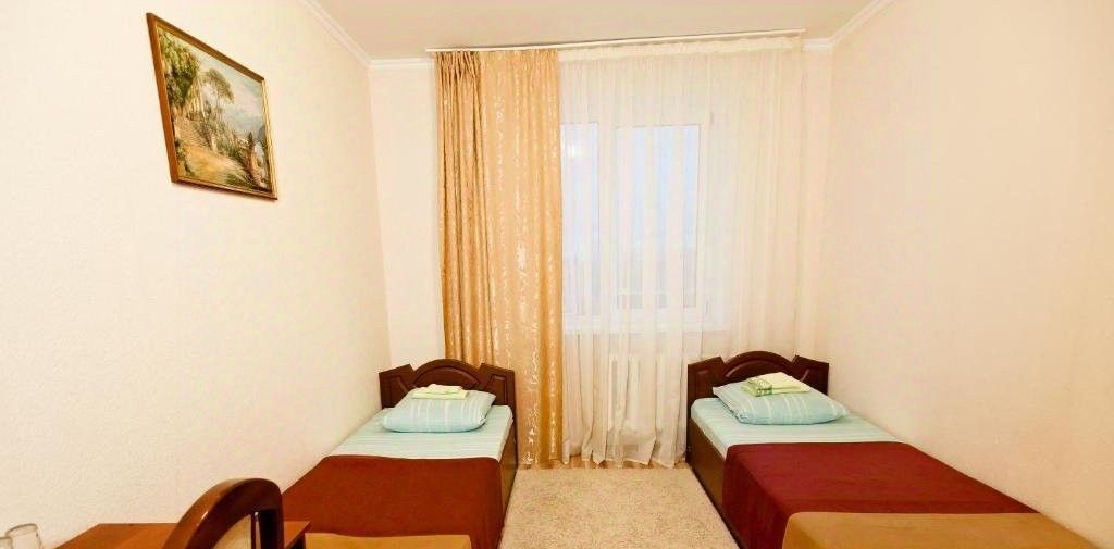 комната г Тюмень р-н Калининский ул Буковая 33 фото 1