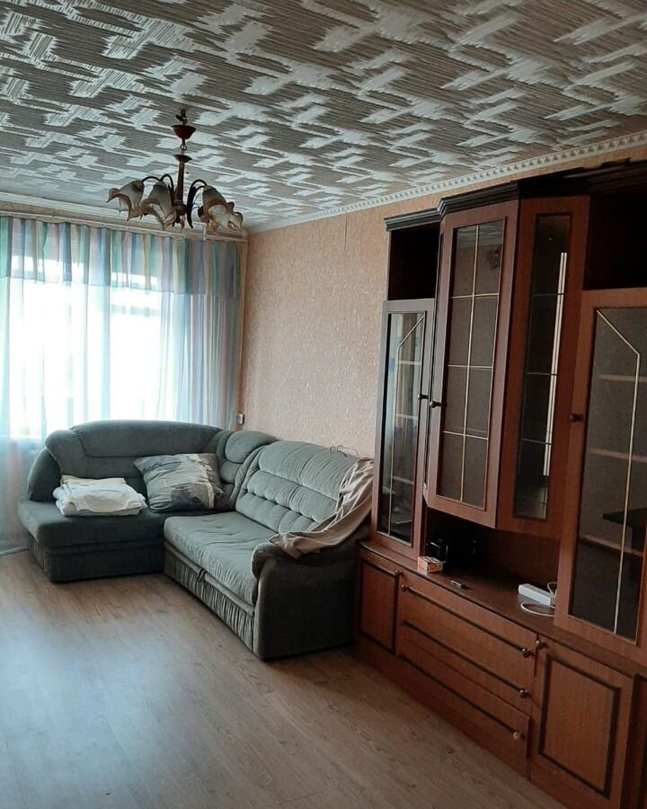 квартира р-н Новомосковский г Новомосковск пр-кт Победы 5а фото 2