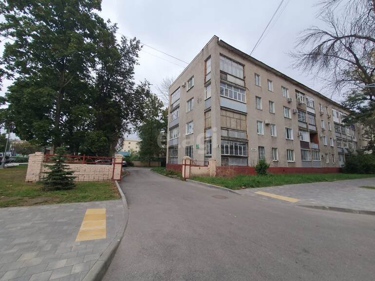квартира г Липецк р-н Правобережный ул Желябова 4 фото 3