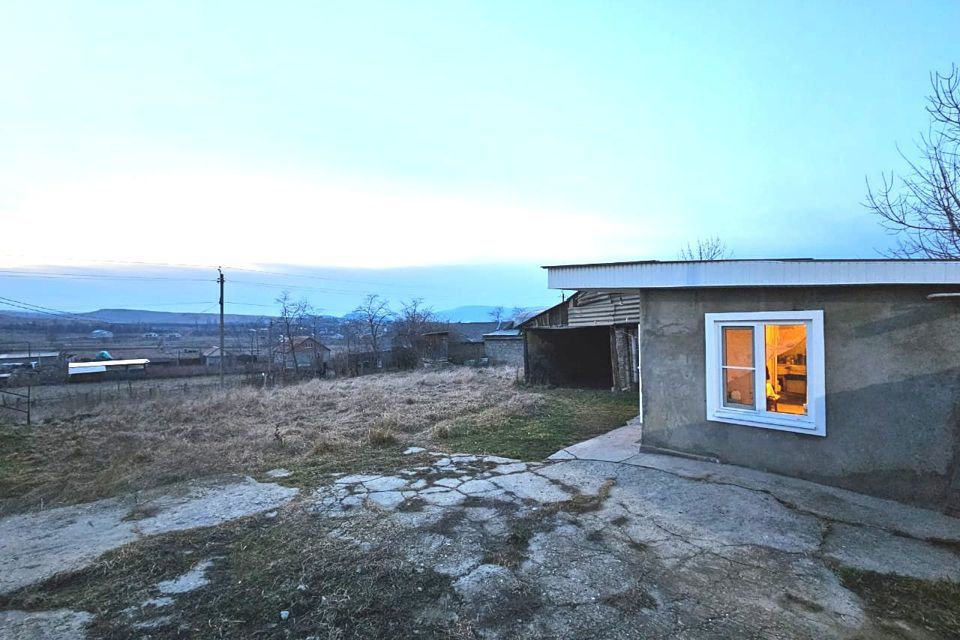 земля р-н Малокарачаевский село Красный Курган фото 4