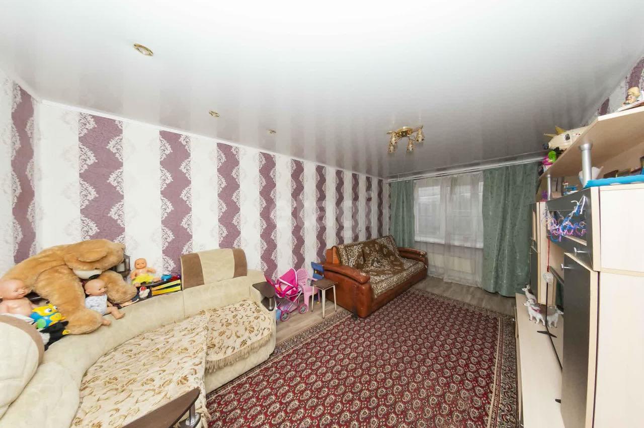 квартира г Кемерово р-н Кировский 21-й микрорайон ул Халтурина 27а фото 2