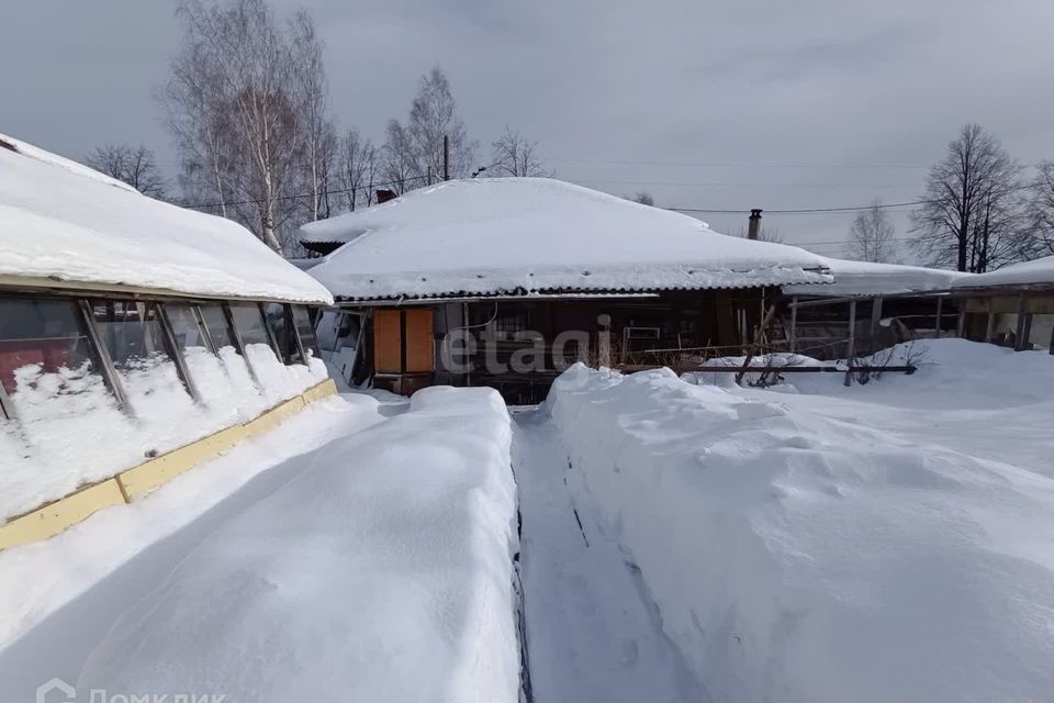 дом г Кушва пл Советов Кушвинский городской округ фото 9