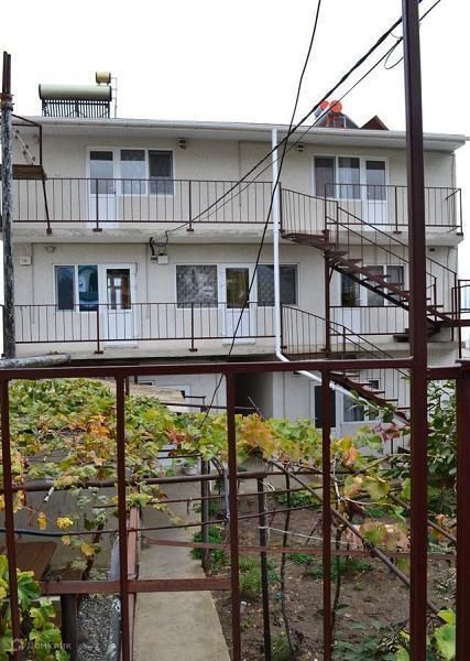 дом г Алушта с Солнечногорское ул Шоссейная городской округ Алушта фото 4
