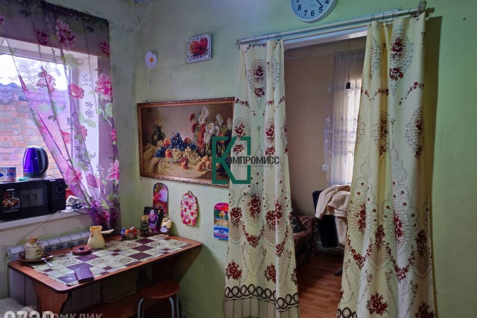 дом р-н Калининский ст-ца Старовеличковская ул Красная фото 3
