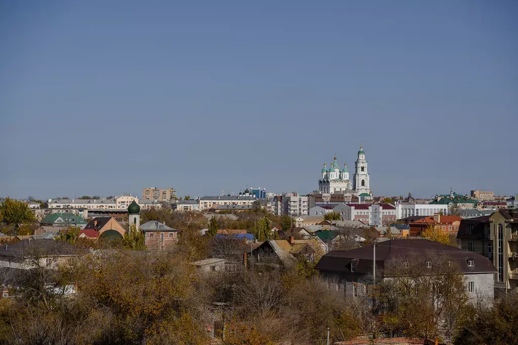 квартира г Астрахань ул Бакинская 90 фото 21