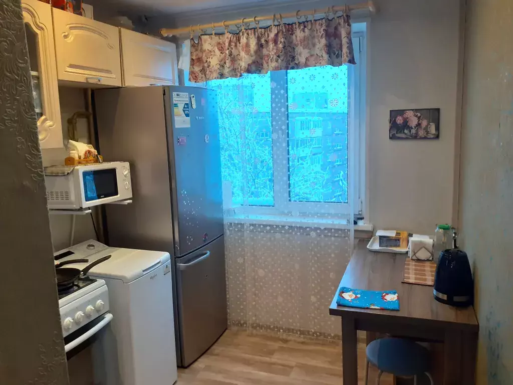 квартира г Мурманск ул Аскольдовцев 30 к 2 фото 3