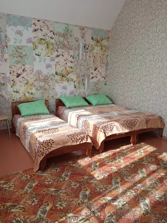 комната г Феодосия пгт Орджоникидзе пер Семашко 2 фото 3