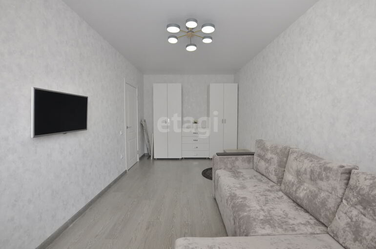 квартира г Липецк р-н Октябрьский ул Свиридова И.В. 22/2 фото 2