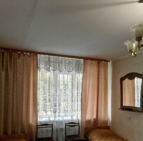 комната г Омск р-н Центральный ул Госпитальная 19 фото 2