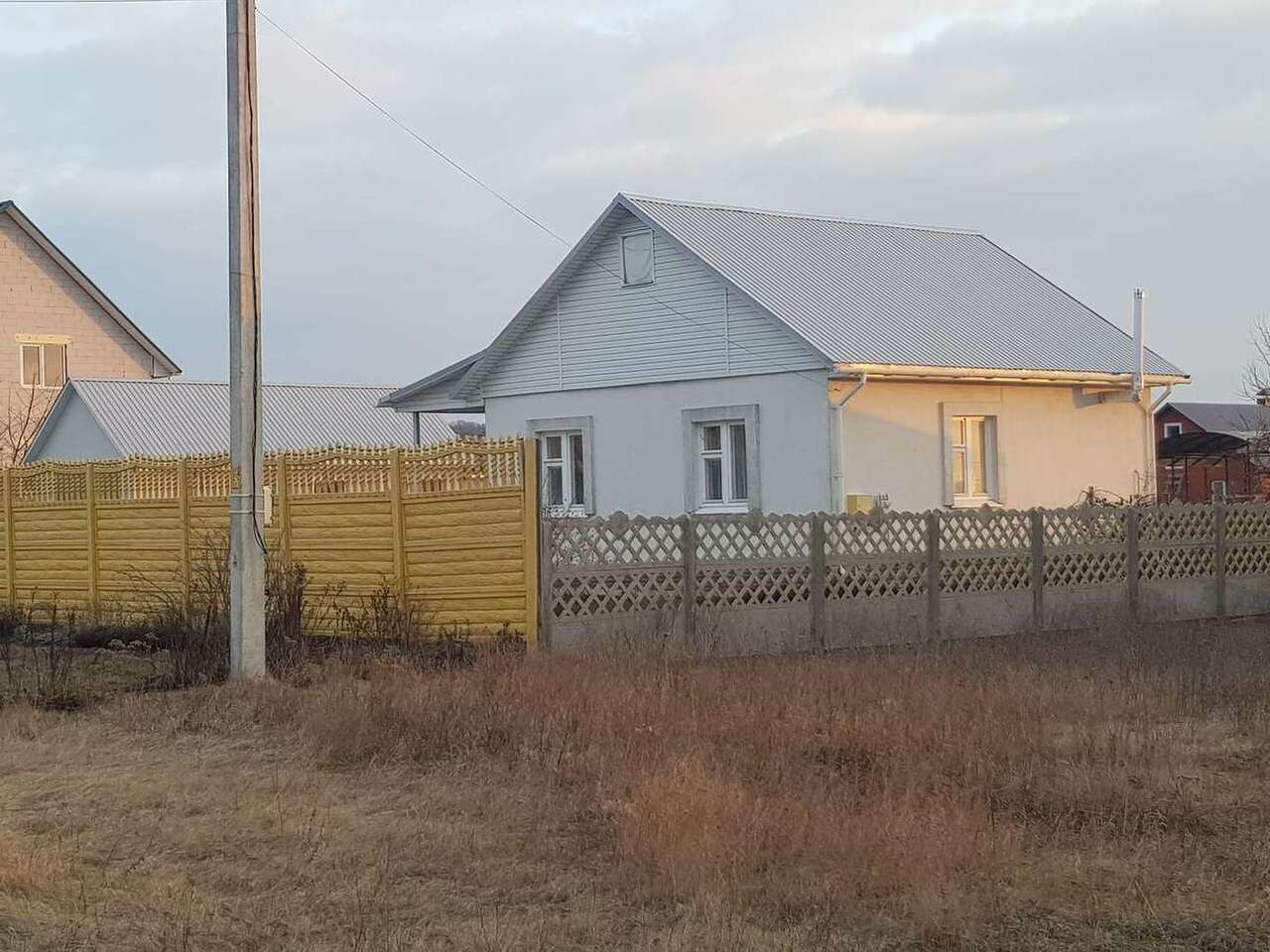 дом р-н Белгородский пгт Разумное Стадионная фото 1