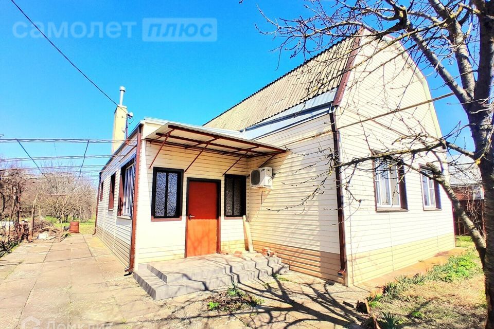 дом р-н Брюховецкий ст-ца Новоджерелиевская ул Красная 104 фото 2