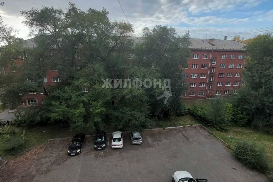 квартира г Новокузнецк ул Климасенко 6 Новокузнецкий городской округ фото 1