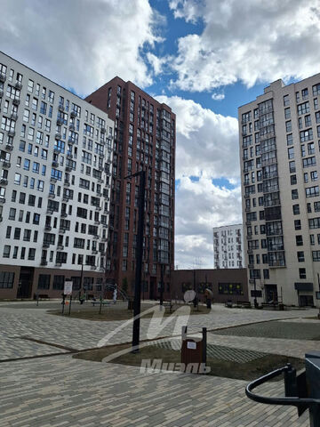 б-р Скандинавский 17 метро Бунинская аллея обл Московская фото