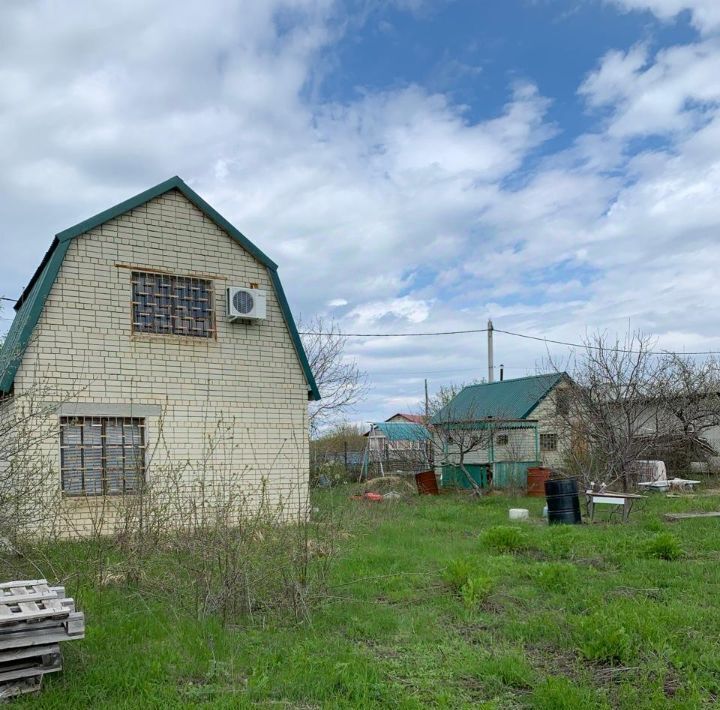 дом г Саратов р-н Заводской проезд 3-й Большой Лесопарковый фото 1