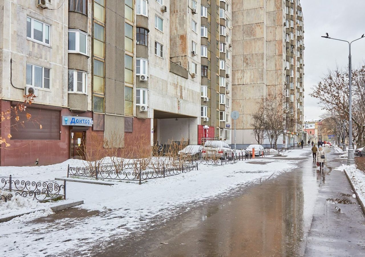 торговое помещение г Москва метро Серпуховская ул Люсиновская 6 фото 1