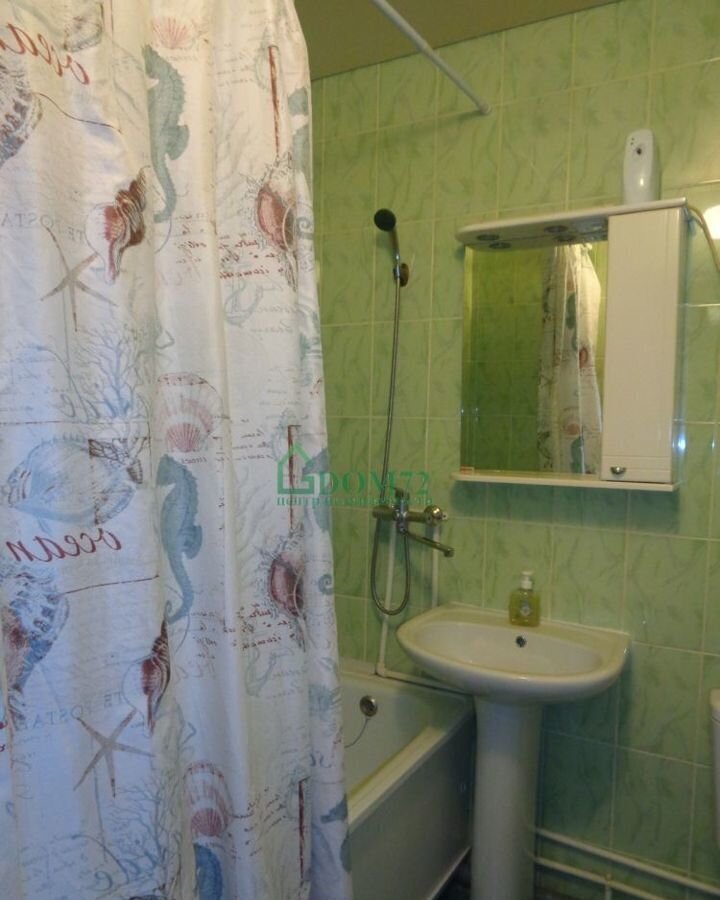 квартира г Тобольск 15-й мкр-н, 22 фото 10
