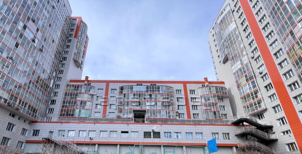 квартира г Красноярск р-н Октябрьский ул Академика Киренского 24 фото 12