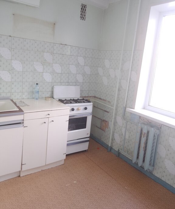 квартира г Саратов ул Беговая 8 фото 2