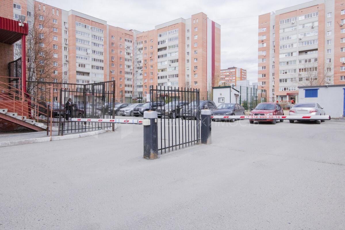 квартира г Тюмень ул Станислава Карнацевича 14/1 фото 35