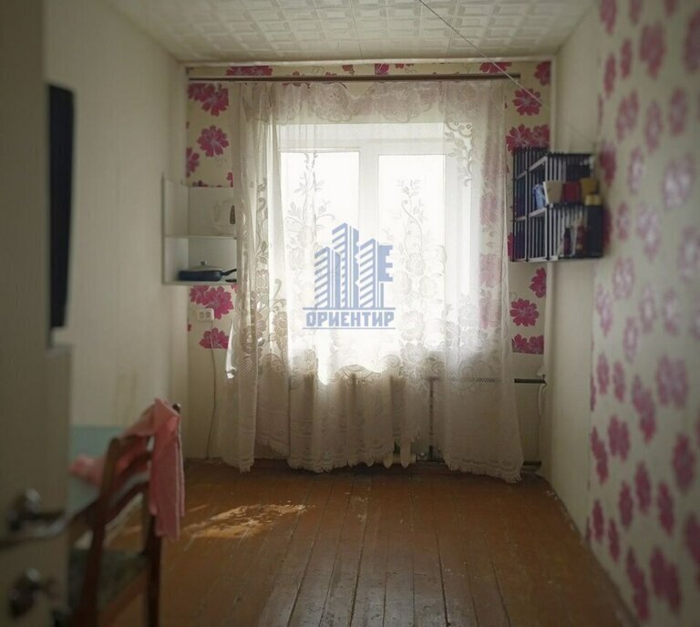 комната г Чебоксары улица Космонавта Андрияна Григорьевича Николаева, 6 фото 2