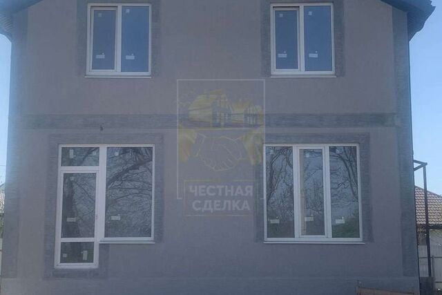 дом муниципальное образование Новороссийск, Изумрудная улица фото