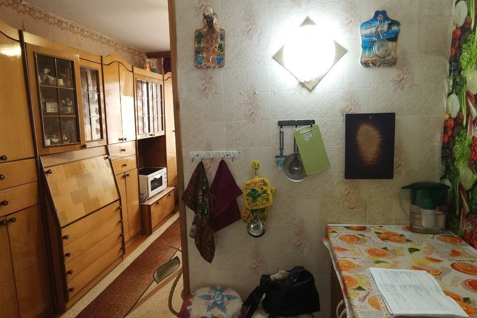 комната г Магадан городской округ Магадан, улица Набережная реки Магаданки, 61 фото 4