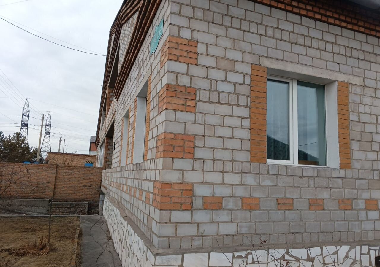 дом г Черногорск ул Кошурникова фото 1