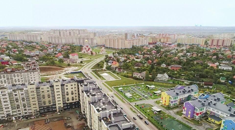квартира г Калининград р-н Ленинградский ул Беловежская 7 фото 2