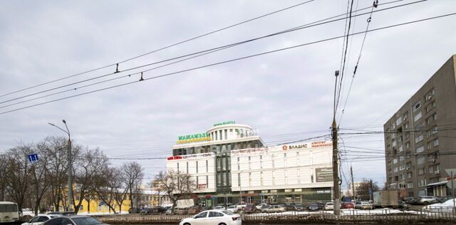 торговое помещение р-н Автозаводский пр-кт Ленина 100д фото
