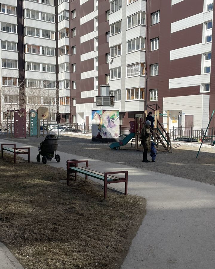 квартира г Иркутск р-н Свердловский мкр Радужный 72 фото 11
