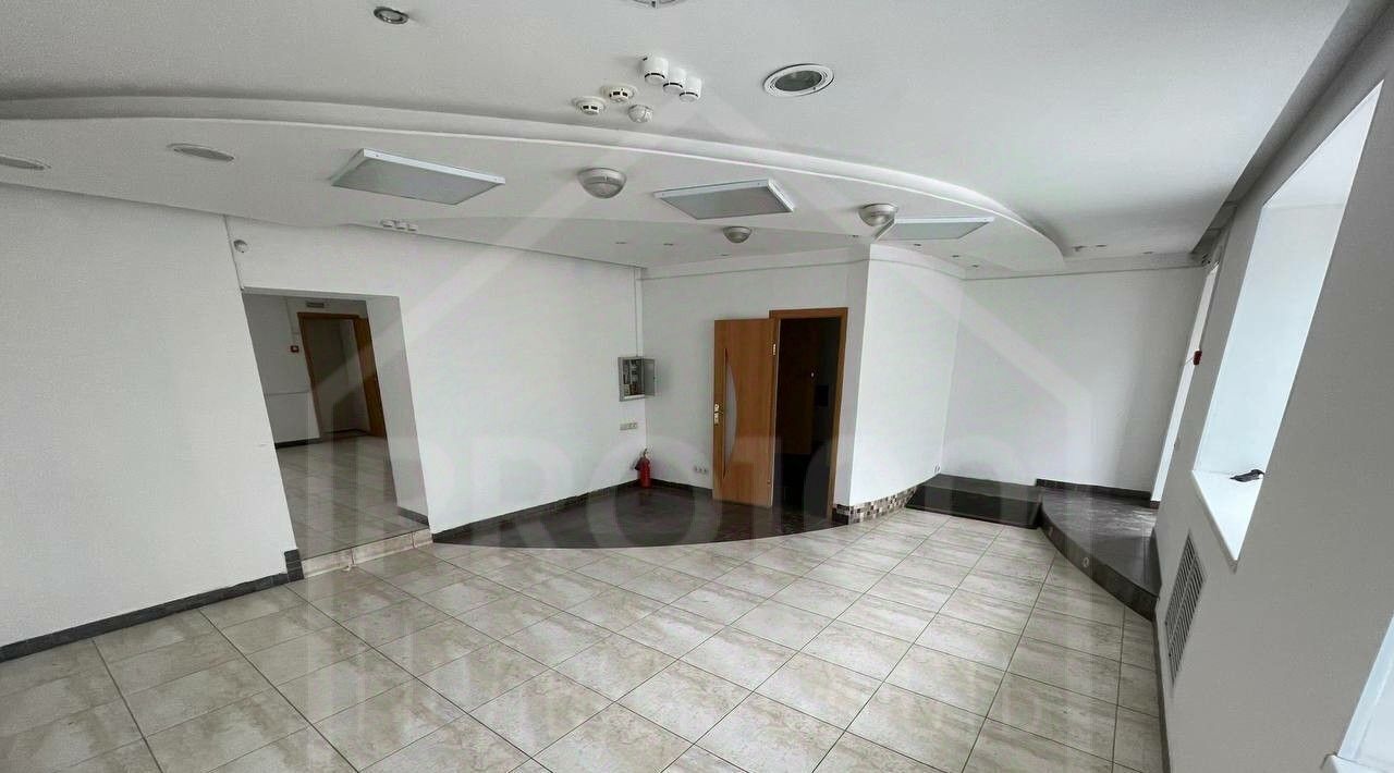 свободного назначения г Омск р-н Центральный пр-кт Карла Маркса 26 фото 4