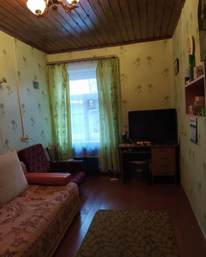 комната р-н Гатчинский г Гатчина ул Матвеева 12а Гатчинское городское поселение фото 3
