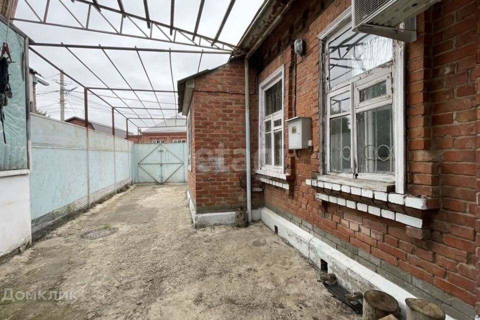 дом г Краснодар муниципальное образование Краснодар, микрорайон Черёмушки фото 2