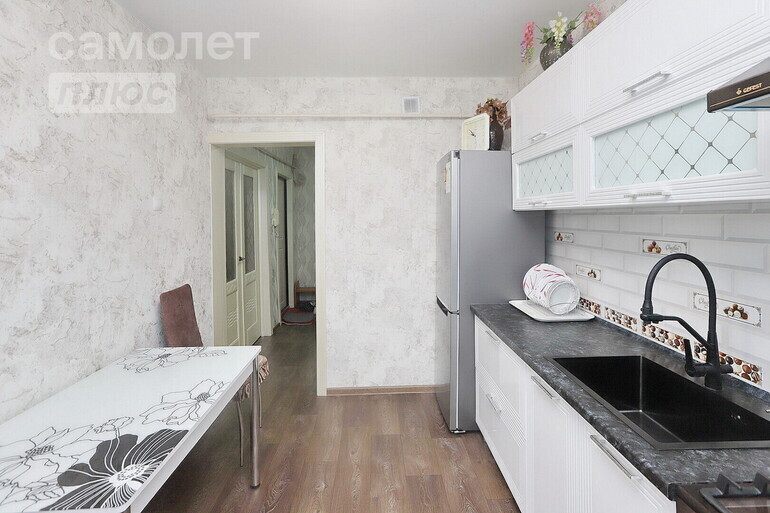квартира г Липецк р-н Левобережный ул Энергостроителей 19 фото 2