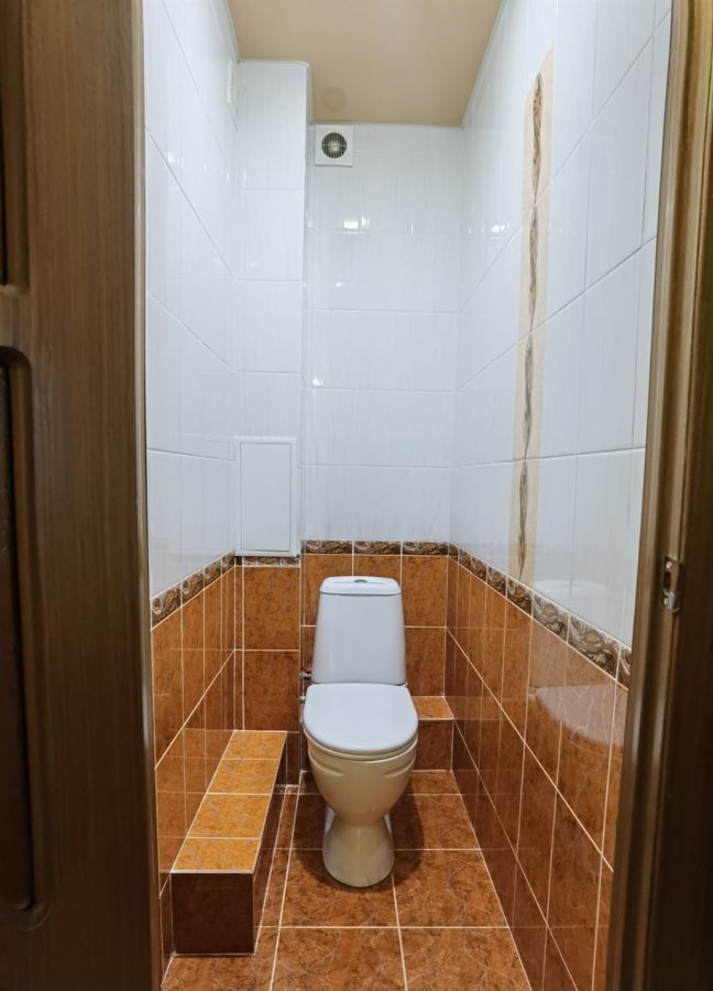 квартира г Волгоград р-н Тракторозаводский ул Героев Тулы 13 фото 4