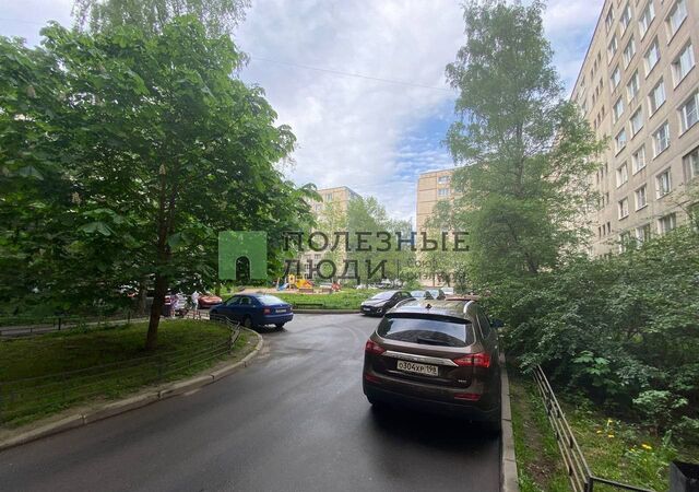 метро Улица Дыбенко фото