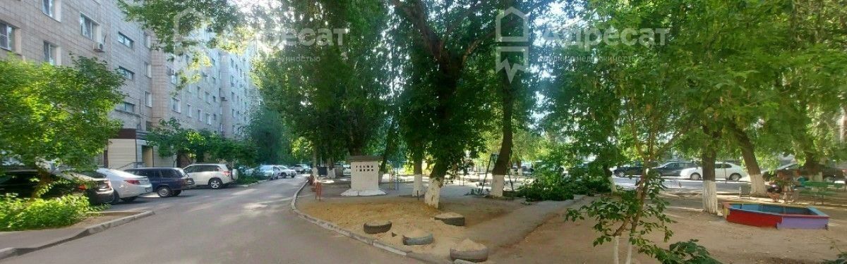 комната г Волгоград р-н Красноармейский б-р им. Энгельса 18 фото 1