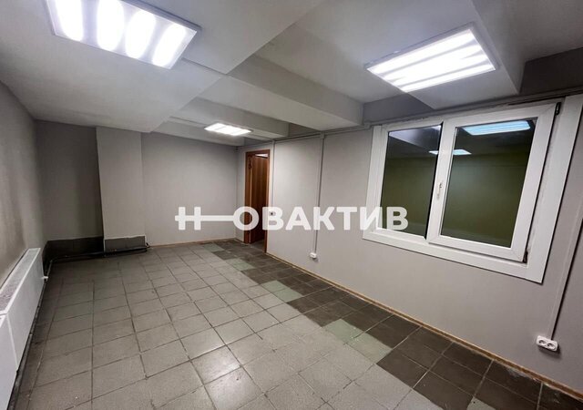 офис ул Орджоникидзе 40 Площадь Ленина фото