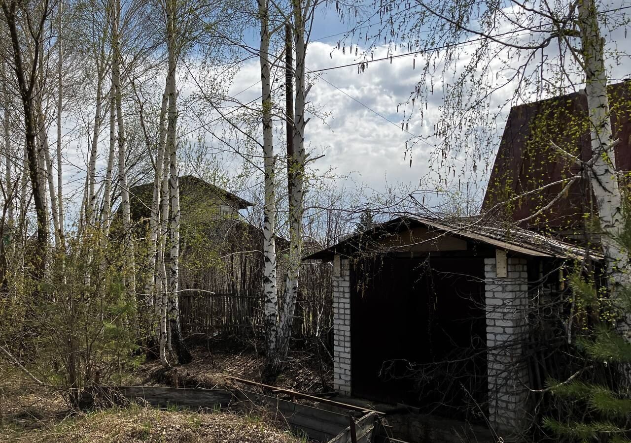 Продам дачу в садовом некоммерческом товариществе Дорожник рп Южный в  городе Барнауле 28-я ул 45.0 м² на участке 10.0 сот этажей 2 2500000 руб  база Олан ру объявление 121844920