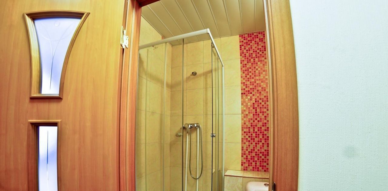 комната г Губкинский р-н мкр № 13 фото 3