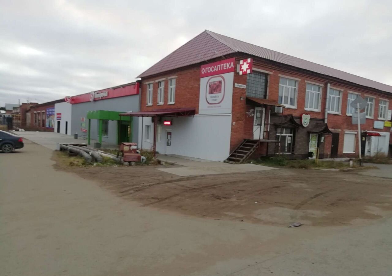 свободного назначения р-н Камбарский г Камбарка пер Прудовской 15 фото 1