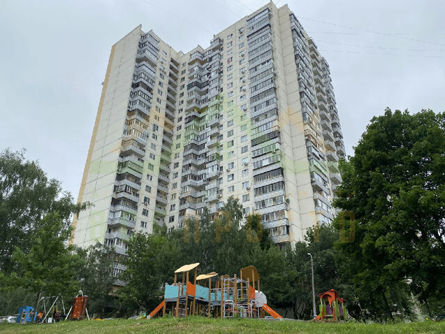 метро Чертановская 7К 813 фото