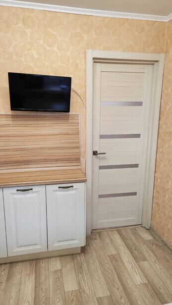 квартира г Брянск р-н Володарский ул Володарского 5/1 фото 7