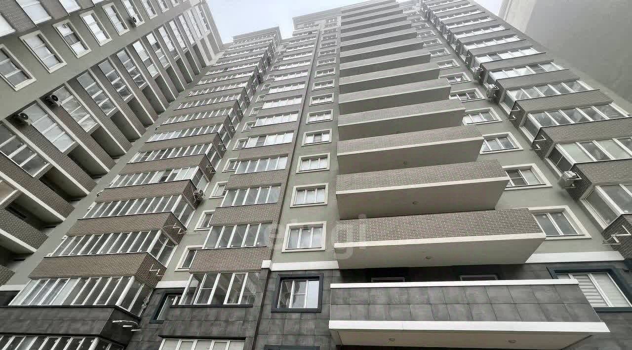 квартира г Махачкала р-н Кировский ул Вузовское озеро 12 фото 4