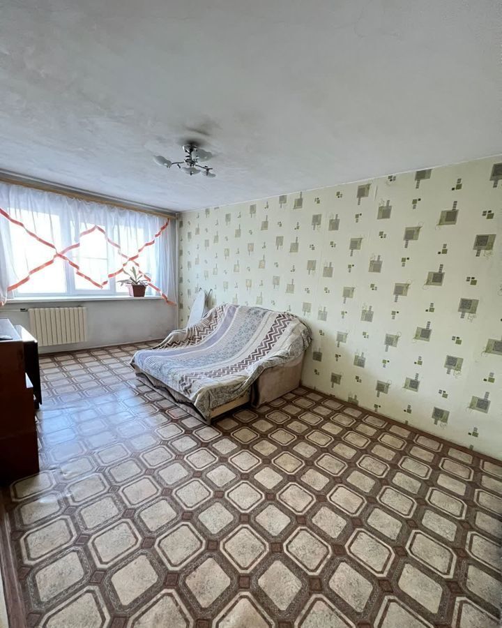 квартира г Новокузнецк р-н Куйбышевский ул Кутузова 70 фото 1
