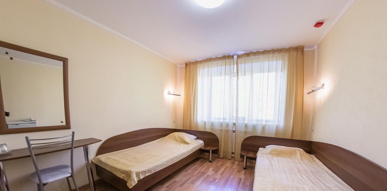 комната г Саратов р-н Октябрьский ул 2-я Садовая 9 фото 1