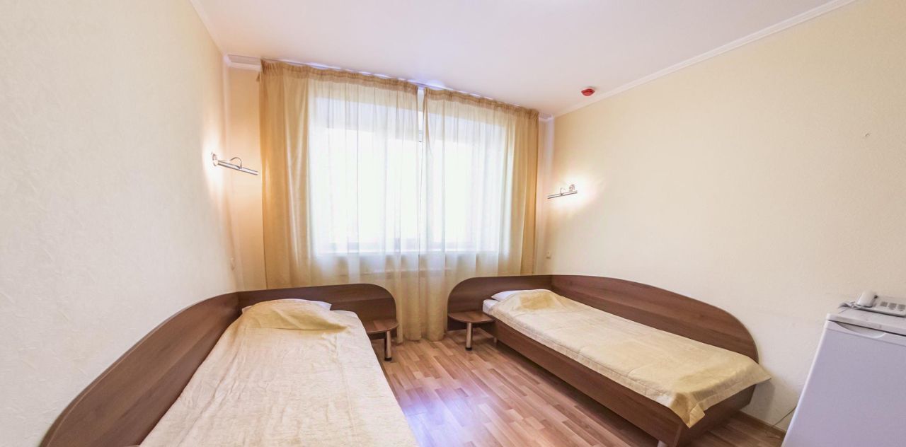 комната г Саратов р-н Октябрьский ул 2-я Садовая 9 фото 3