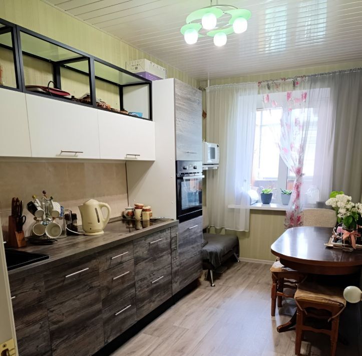 квартира г Тольятти р-н Автозаводский б-р Цветной 1 16-й кв-л фото 1